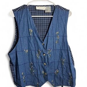 Woman’s Vintage Embroidered floral denim vest with buttons
